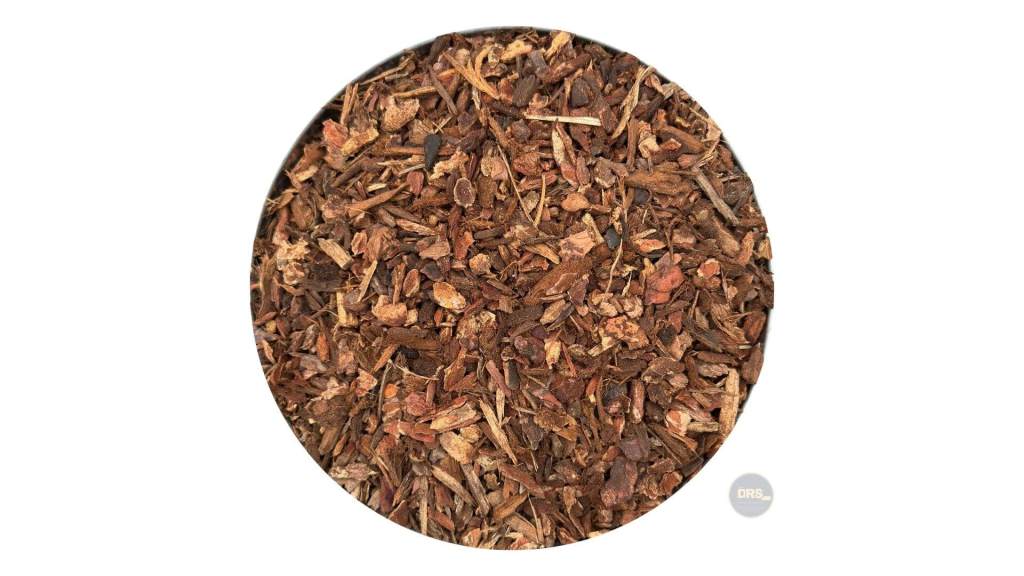 Premium Mulch Mini Fir Bark nuggets with detailed texture and natural brown color.